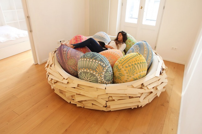 12561160-R3L8T8D-650-giant-birds-nest-bed-design-oge-creative-group-1.jpg