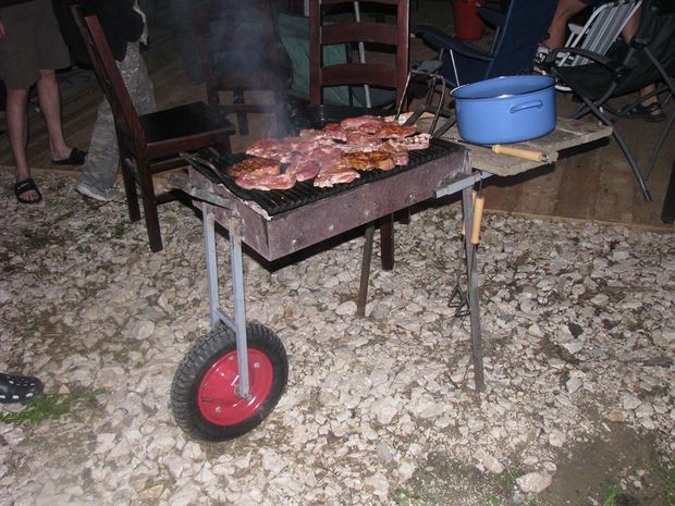 mobilny-grill.jpg