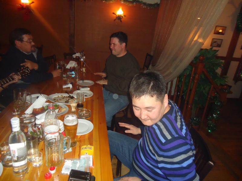 Это уже продолжение  <img src="style_emoticons/<#EMO_DIR#>/russian.gif"...