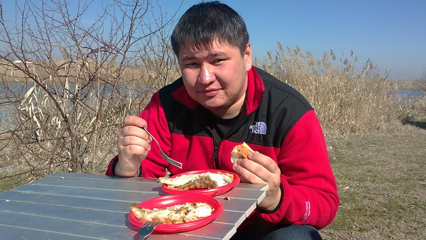 <img src="style_emoticons/<#EMO_DIR#>/good.gif"...