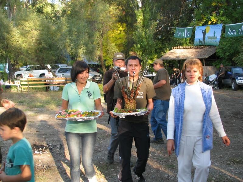 команда "Монолит"